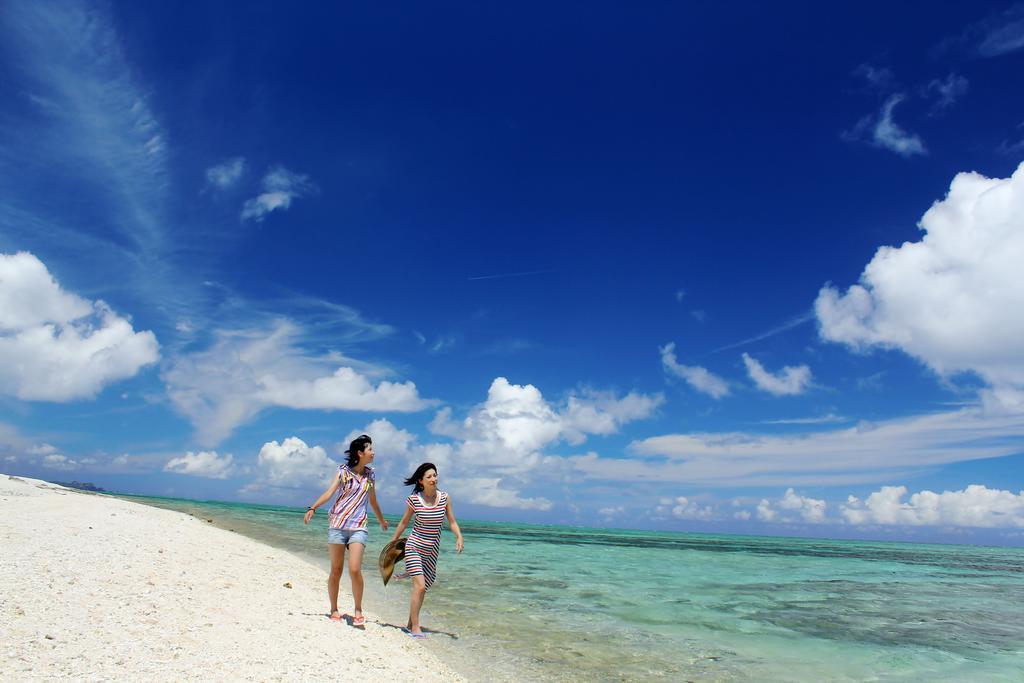 Yukurina Resort Okinawa 本部 外观 照片